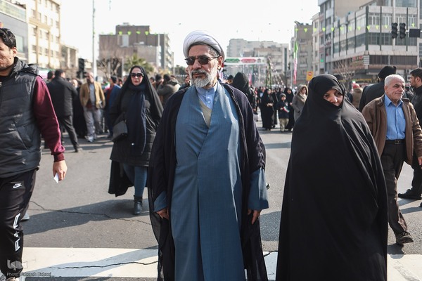 حضور حمید محمدی، دبیر شورای توسعه فرهنگ قرآنیدر مراسم یوم‌الله ۲۲ بهمن