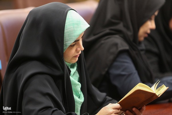 جلسه تدبر در قرآن کریم