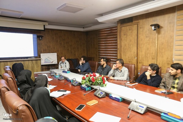 جلسه تدبر در قرآن کریم