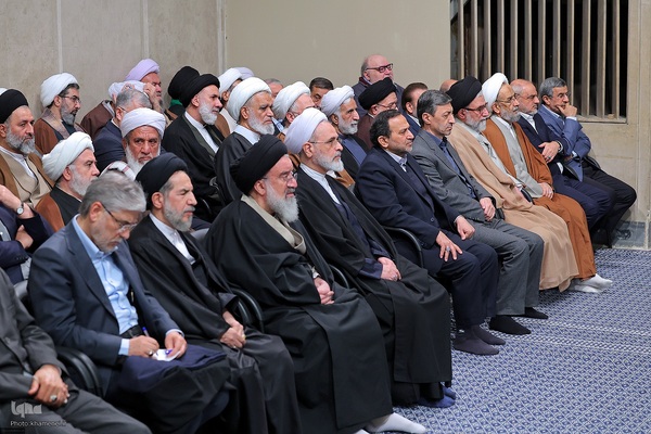 دیدار رهبر معظم انقلاب با کارگزاران نظام