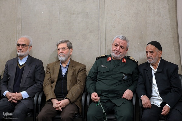 دیدار رهبر معظم انقلاب با کارگزاران نظام