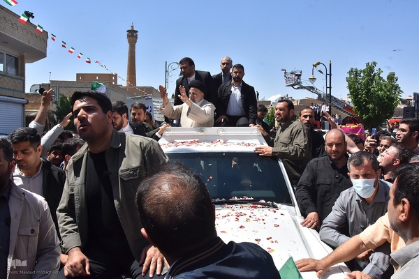 استقبال پرشور مردم سمنان از رئیس جمهور