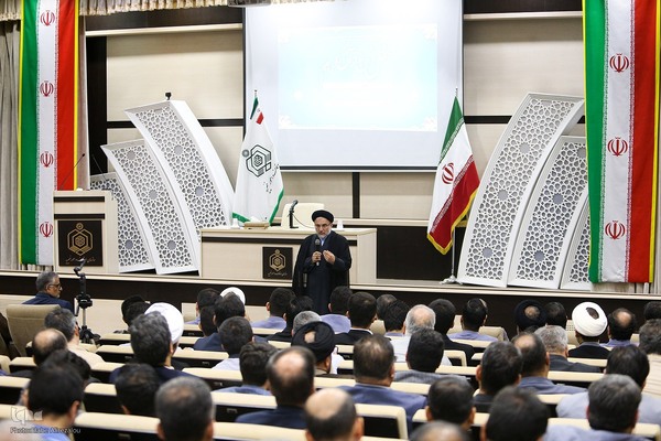 برپایی محفل قرآنی به مناسبت هفته وقف