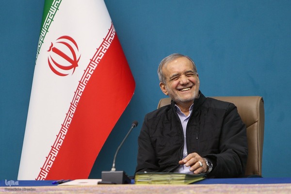 جلسه شورای عالی انقلاب فرهنگی