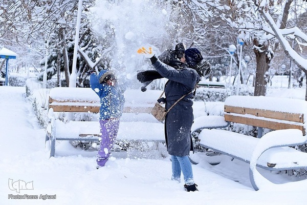 بارش برف پاییزی در مشهد