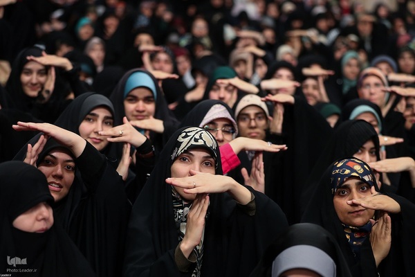 دیدار هزاران نفر از دانشجویان سراسر کشور با رهبر معظم انقلاب