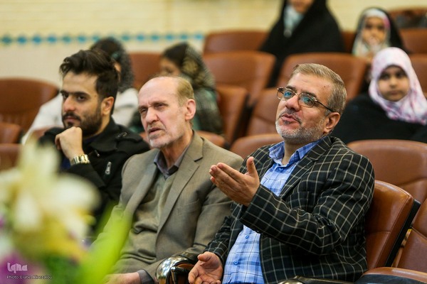 تجلیل از مادر دختران حافظ کل در مؤسسه مهد قرآن