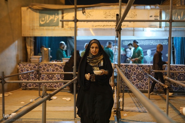 توزیع افطاری در شب میلاد امام حسن مجتبی(ع)