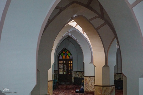 مدرسه و مسجد شیخ عبدالحسین