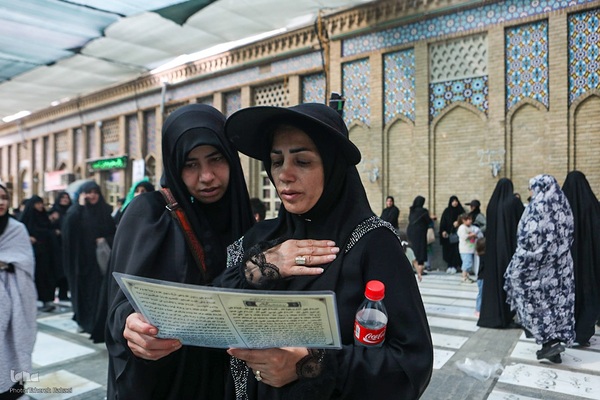 جاماندگان اربعین در حرم عبدالعظیم حسنی(ع)