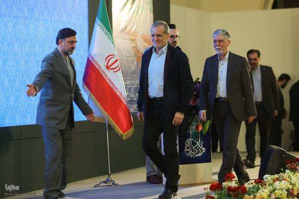 مراسم تجلیل از خادمان قرآن کریم