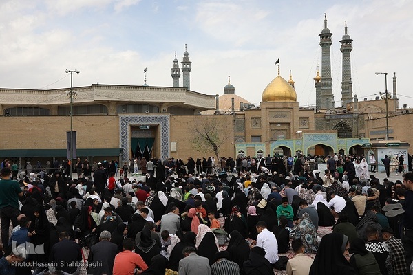 تحویل سال جدید در حرم حضرت معصومه(س)