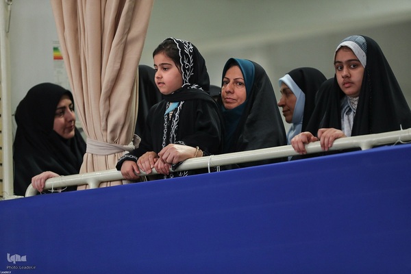 دیدار نوروزی اقشار مختلف مردم با رهبر انقلاب