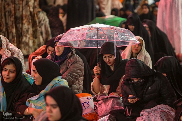 مراسم احیا شب بیست و یکم ماه رمضان در امامزاده صالح (ص)