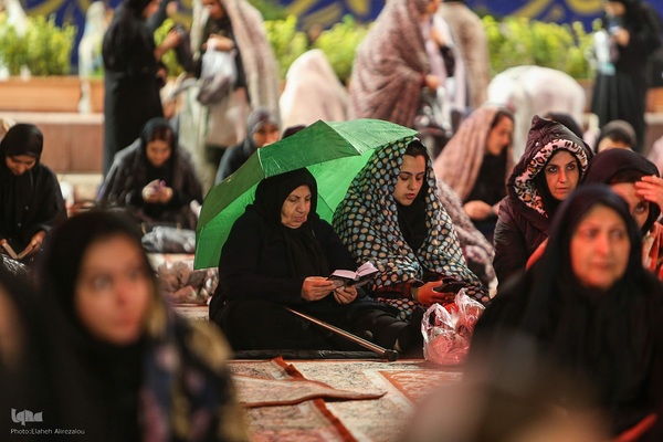 مراسم احیا شب بیست و یکم ماه رمضان در امامزاده صالح (ص)