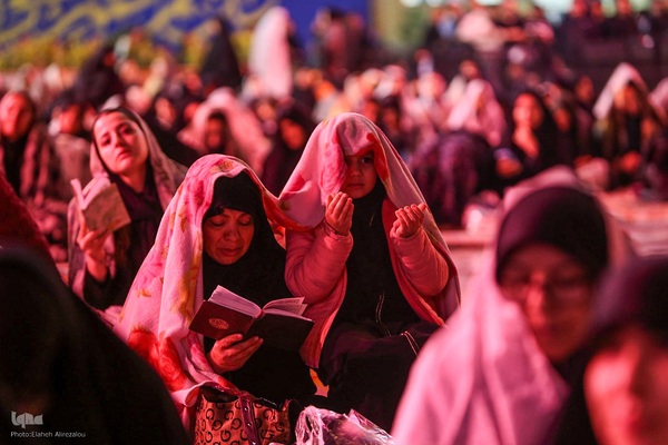 مراسم احیا شب بیست و یکم ماه رمضان در امامزاده صالح (ص)