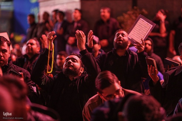 مراسم احیا شب بیست و یکم ماه رمضان در امامزاده صالح (ص)