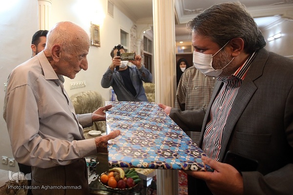 بیاد استاد عبدالرسول عبایی