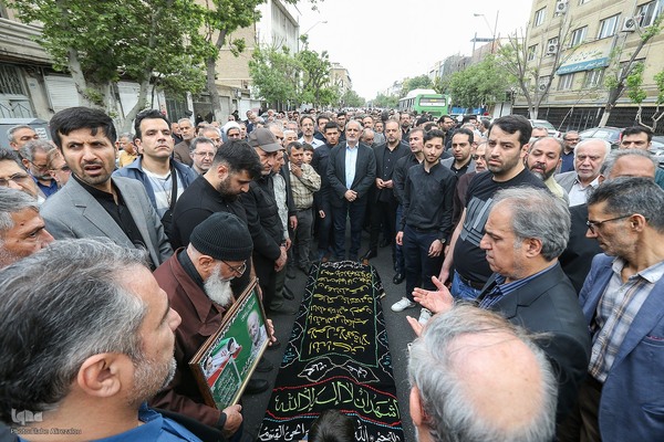 مراسم تشییع پیکر خادم‌القرآن عبدالرسول عبایی