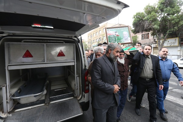 مراسم تشییع پیکر خادم‌القرآن عبدالرسول عبایی