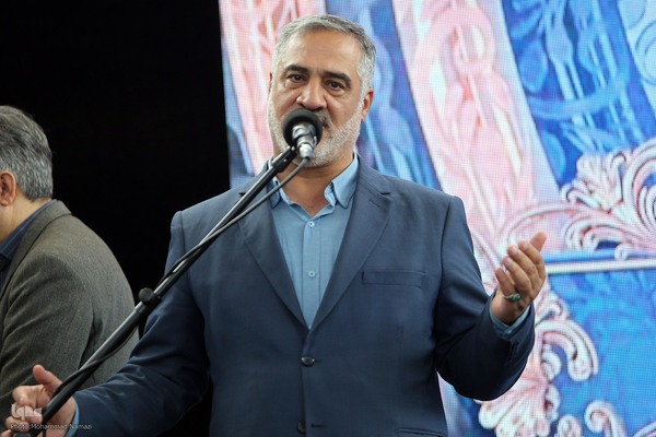 احمد ابوالقاسمی در مراسم تقدیر از فعالان قرآنی دانشگاه تهران