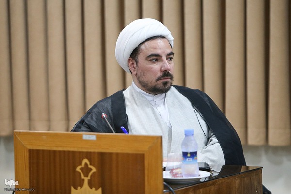 جلسه توجیهی قاریان اعزامی به حج با حضور نماینده ولی فقیه