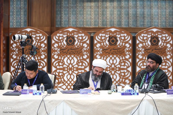 اولین نشست بین‌المللی سومین مهرواره هوای نو