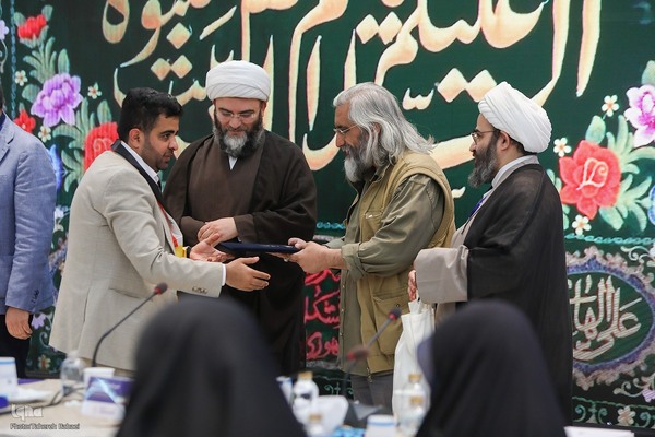 اولین نشست بین‌المللی سومین مهرواره هوای نو