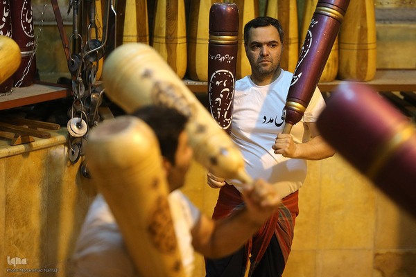 آیین پهلوانی در گود زورخانه