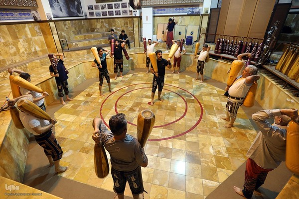 آیین پهلوانی در گود زورخانه