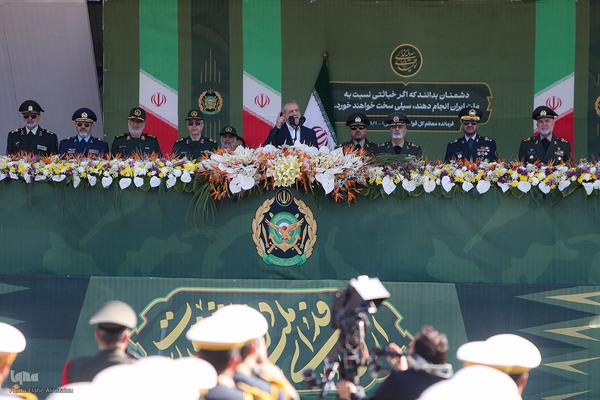 مراسم رژه روز ارتش