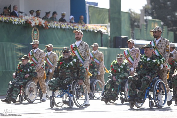 مراسم رژه روز ارتش