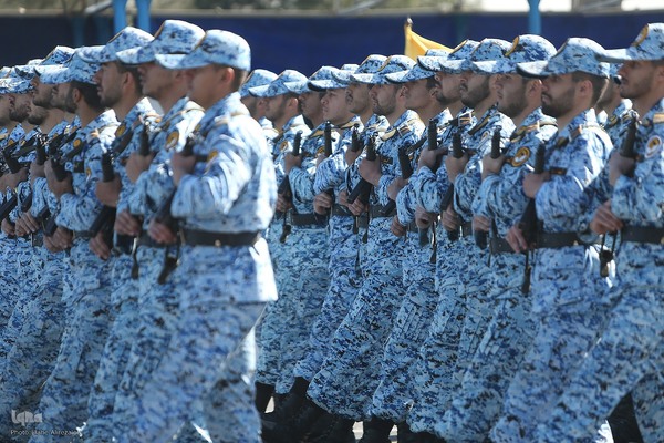 مراسم رژه روز ارتش