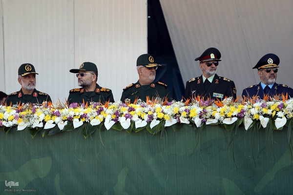 مراسم رژه روز ارتش