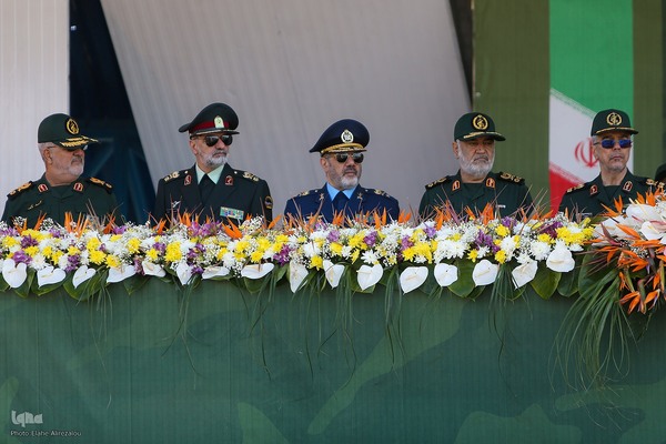 مراسم رژه روز ارتش