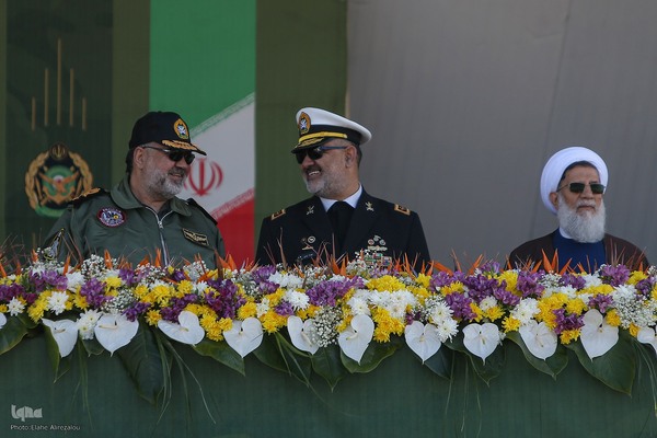 مراسم رژه روز ارتش