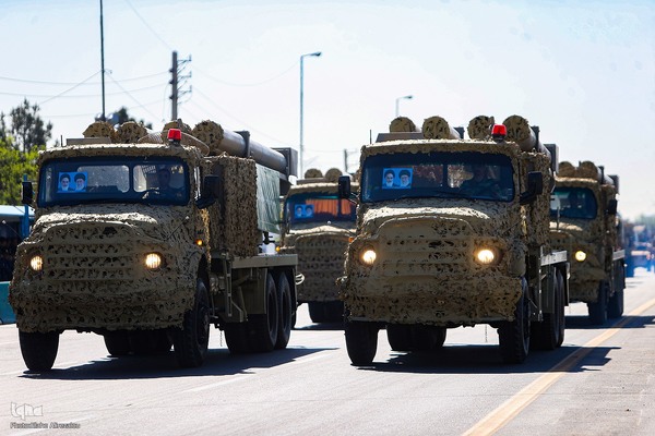 مراسم رژه روز ارتش