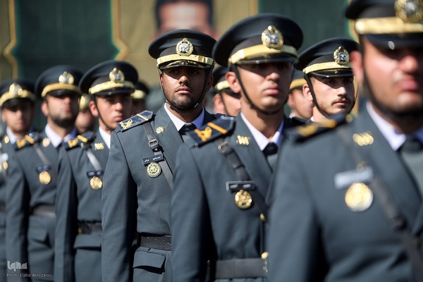 مراسم رژه روز ارتش