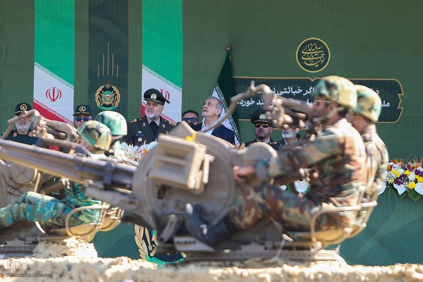 مراسم رژه روز ارتش