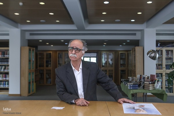 محمود عابدی