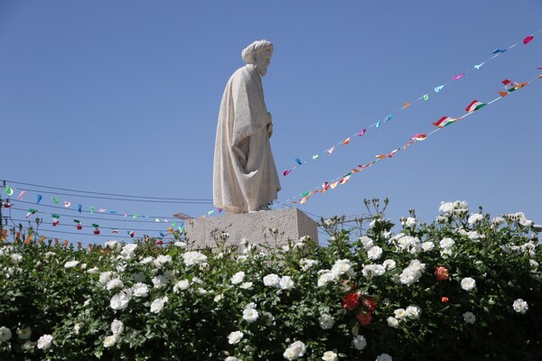 یکم اردیبهشت روز بزرگداشت سعدی