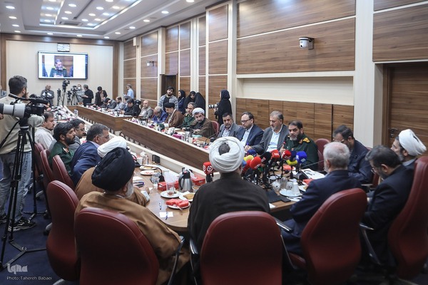 نخستین نشست ستاد مرکزی «بزرگداشت شهید جمهور، حضرت آیت‌الله رئیسی و دیگر شهدای خدمت»