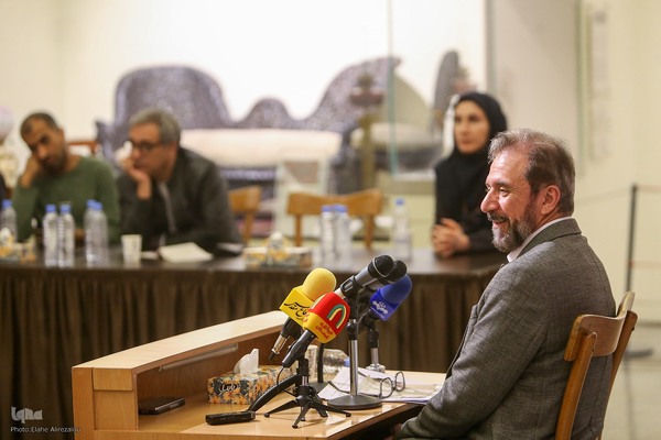 نشست خبری رئیس کتابخانه و موزه ملی ملک به مناسبت دهه کرامت