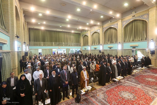 افتتاحیه اجلاس بین‌المللی «حقوق بشر در رهیافت شرقی»