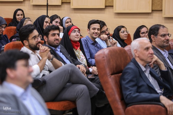 پایان مرحله منطقه‌ای مسابقات مناظره دانشجویان در واحد صنعتی شریف