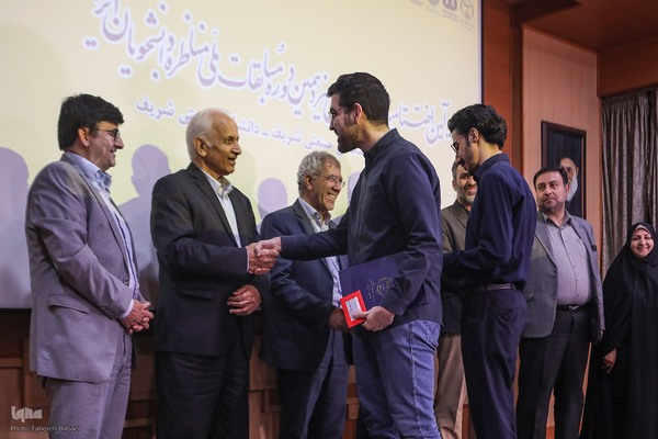 پایان مرحله منطقه‌ای مسابقات مناظره دانشجویان در واحد صنعتی شریف