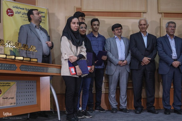 پایان مرحله منطقه‌ای مسابقات مناظره دانشجویان در واحد صنعتی شریف