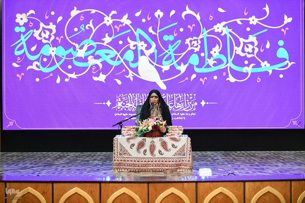 هفتاد و هفتمین محفل انس با قرآن بانوان