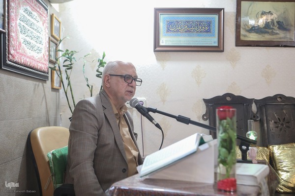 جشن روز معلم در جلسه آموزشی سیدمحسن موسوی‌بلده