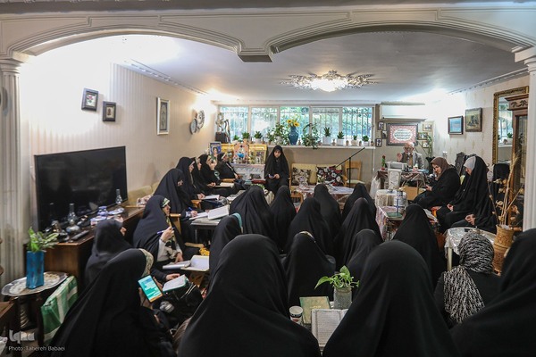 جشن روز معلم در جلسه آموزشی سیدمحسن موسوی‌بلده